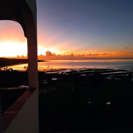 فندق La Terrasse Port South East المظهر الخارجي الصورة